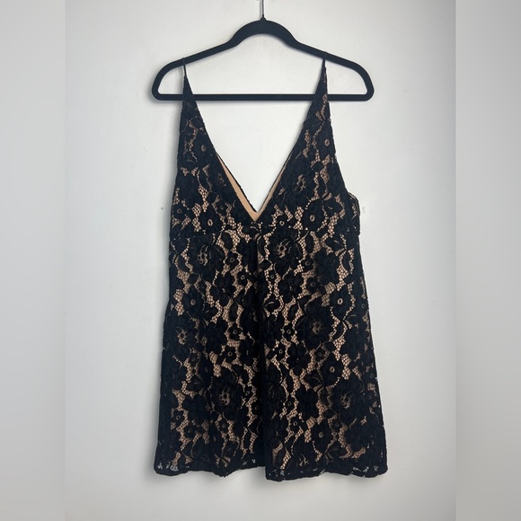 Free People Dangerous Love Mini Dress Black Floral Lace Bohemian Dark Glam Sz 12 - Picture 11 of 16